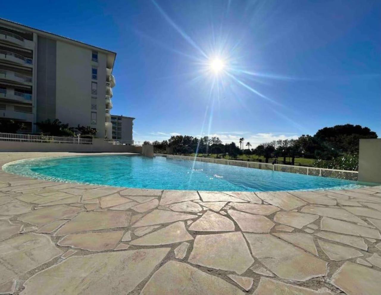 Il Gioiello : Apt 2 Pers, Clim, Piscine, Parking อองทีบส์ ภายนอก รูปภาพ